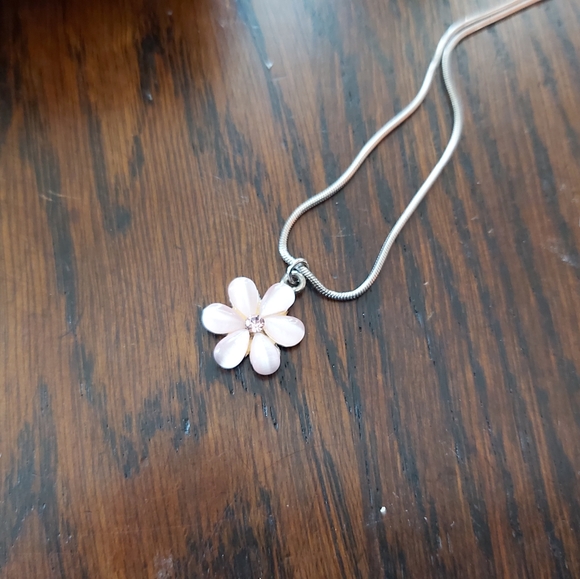 Pink quartz and silver necklace - Picture 4 of 7